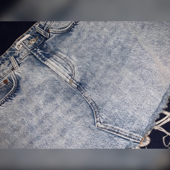 ZARA frayed denim skirt - Med - Picture 8 of 8